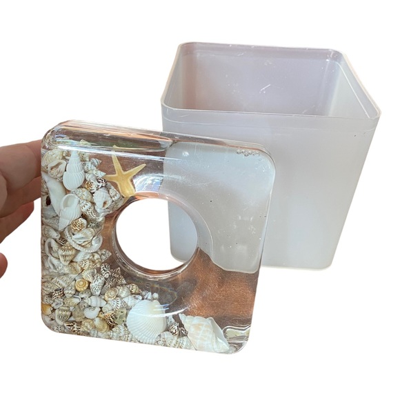 Unknown Other - Liquid Sea Shell Kleenex Tissue Box Ocean Nautical Bathroom Decor
